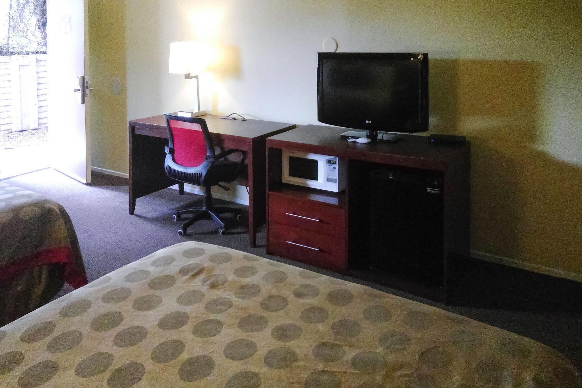 Econo Lodge Гилрой Экстерьер фото