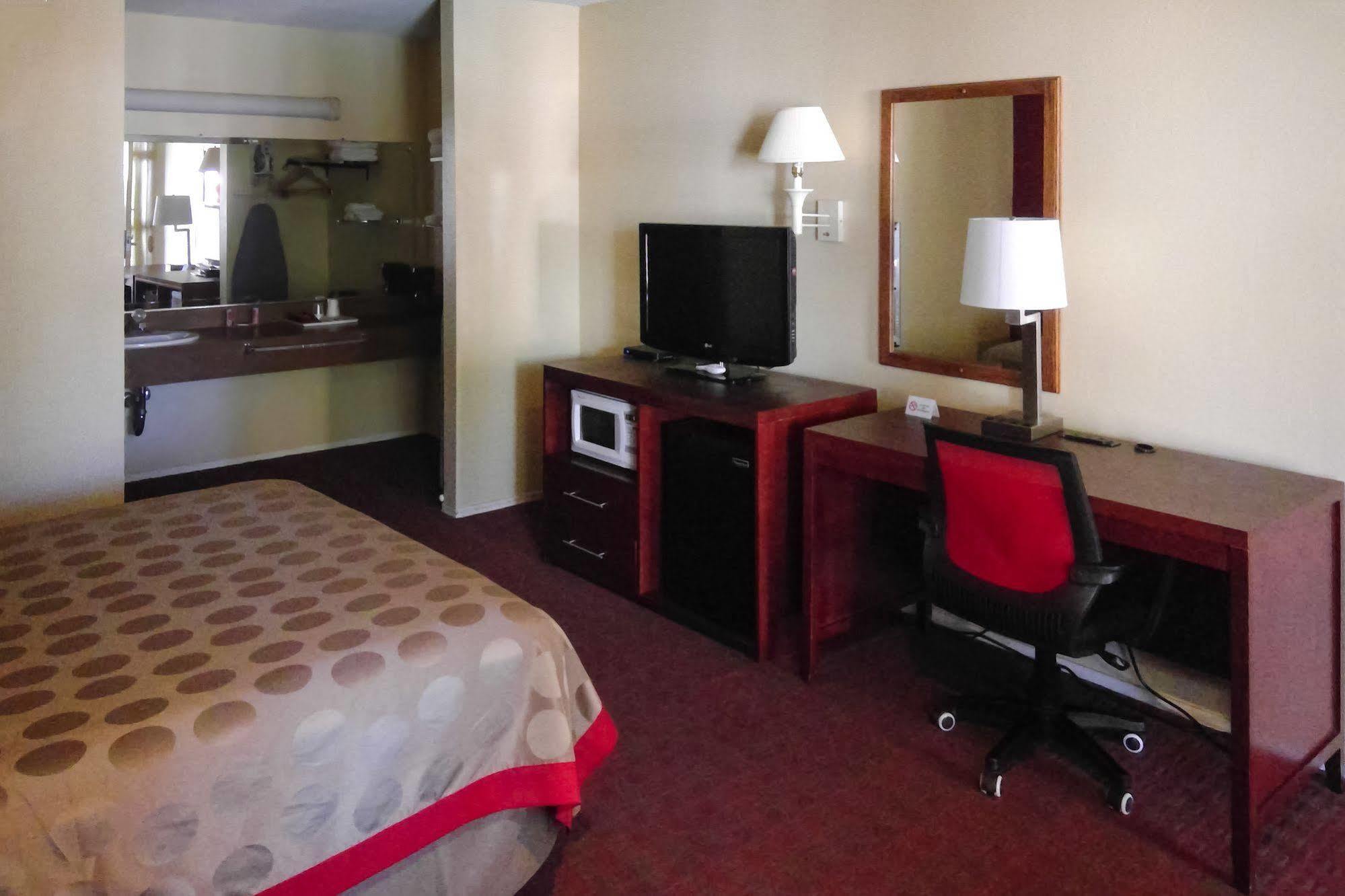 Econo Lodge Гилрой Экстерьер фото
