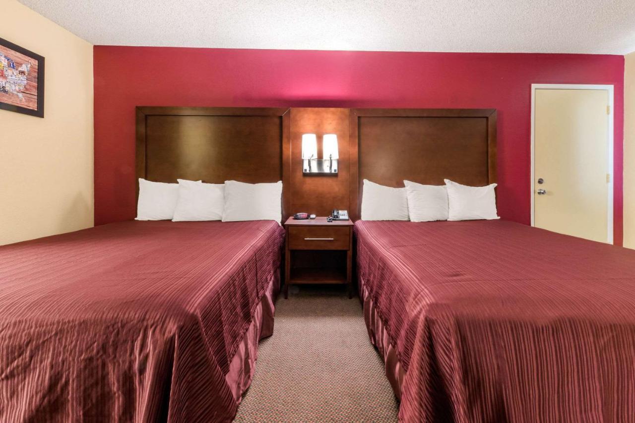 Econo Lodge Гилрой Экстерьер фото